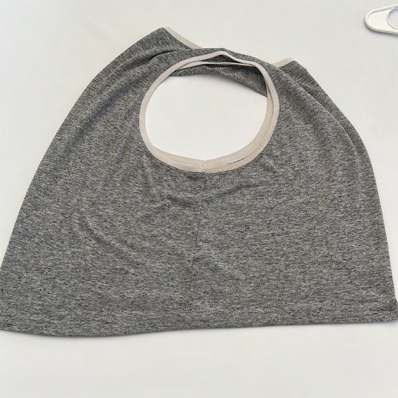 VICTORIA’S Secret Heather gray tank top with front pocket size M - Picture 13 of 16